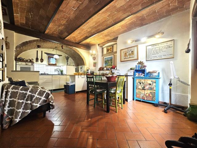 Appartamento in vendita a I Cappuccini, Figline Valdarno