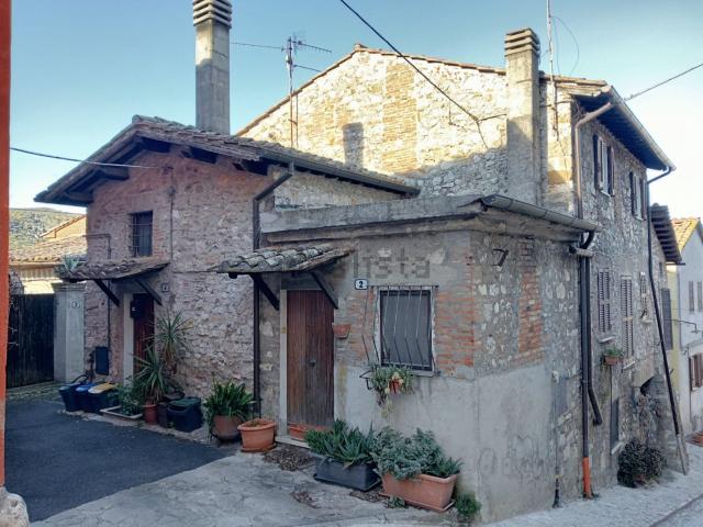 Appartamento in vendita a Narni, Umbria