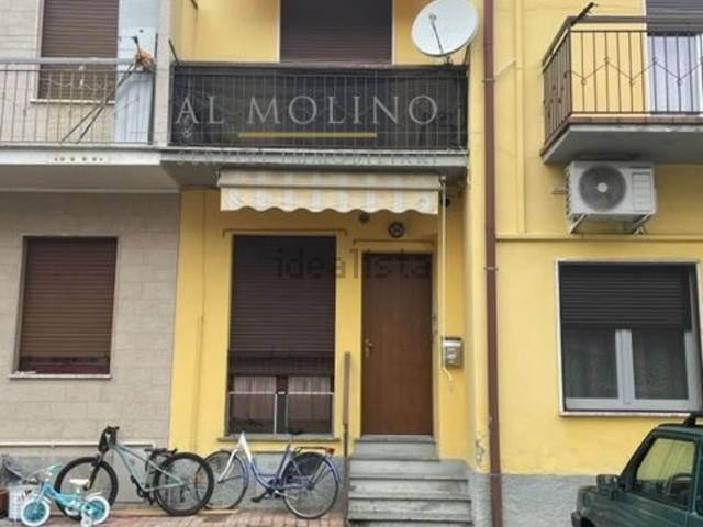 Appartamento in vendita a Uboldo, Lombardia