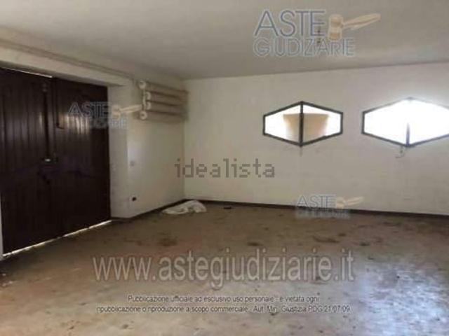 Appartamento in vendita a Gazzola, Piacenza