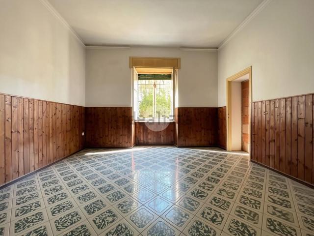 Appartamento in vendita a Ovest, Brenzone