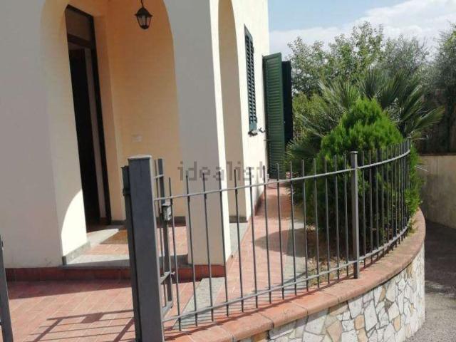 Appartamento in vendita a Lucignano, Toscana