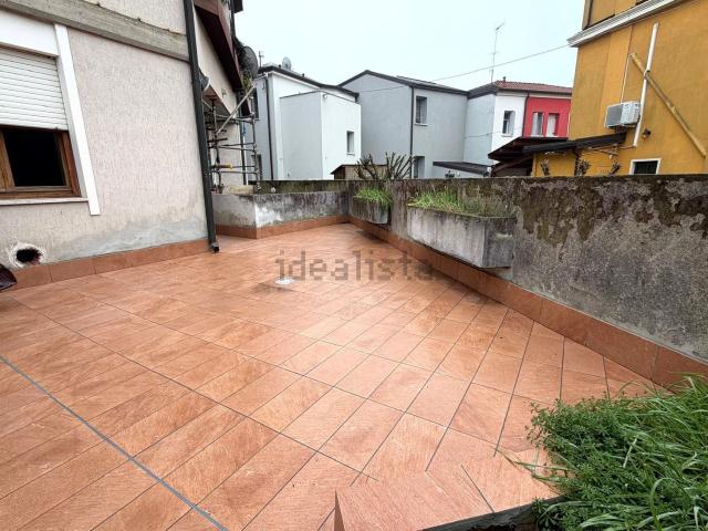 Appartamento in vendita a Commenda, Rovigo