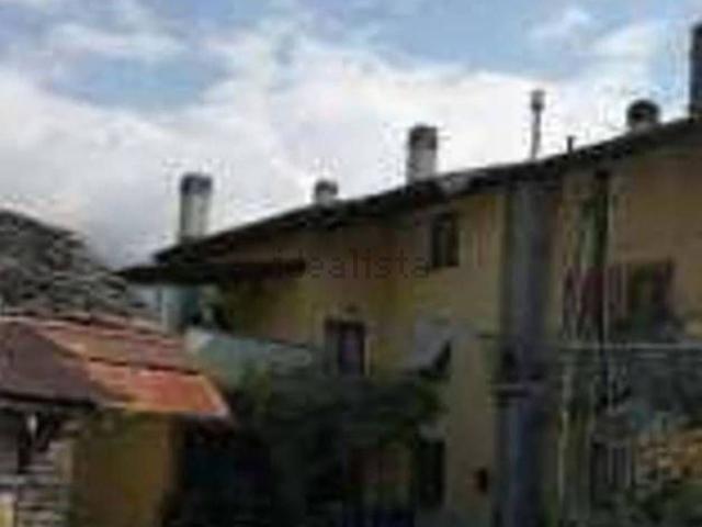 Appartamento in vendita a Saint Marcel, Aosta