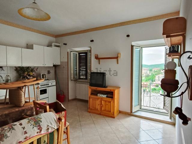 Appartamento in vendita a Rena della Madonna, Monteflavio