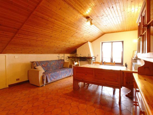 Appartamento in vendita a Soucheres Hautes, Piemonte