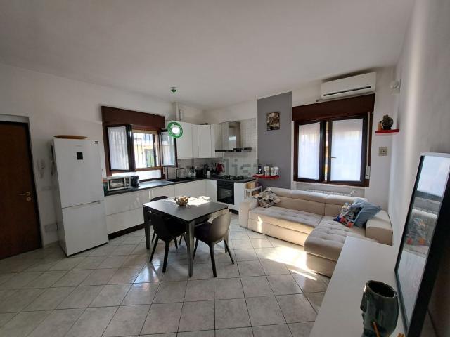Appartamento in vendita a Paullo, Lombardia