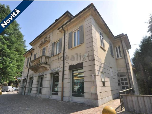 Appartamento in vendita a Castello, Piazza Brembana