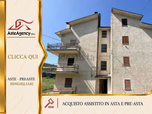 Appartamento in vendita a Marsia, Tagliacozzo