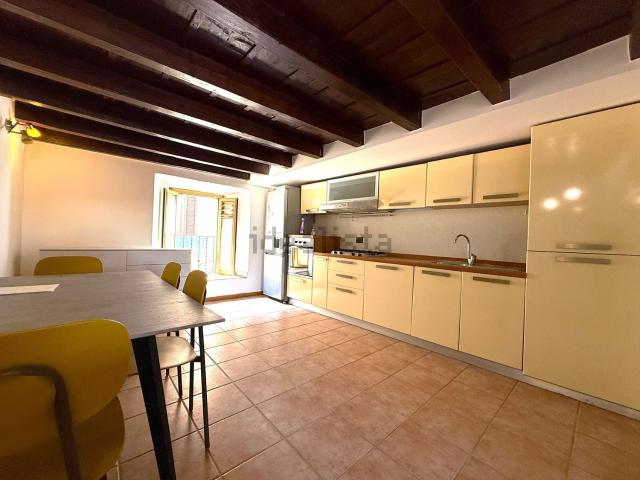 Appartamento in vendita a Verdello, Lombardia