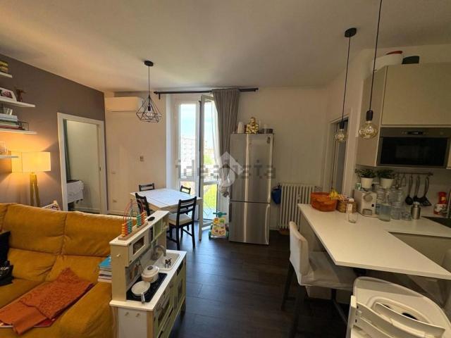 Appartamento in vendita a Regina Pacis, Monza