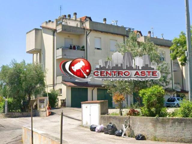 Appartamento in vendita a Terre Roveresche, Marche