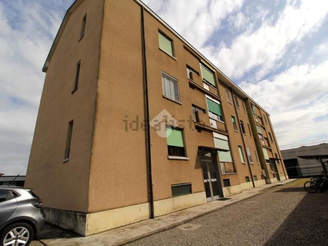 Appartamento in vendita a Sedriano, Lombardia