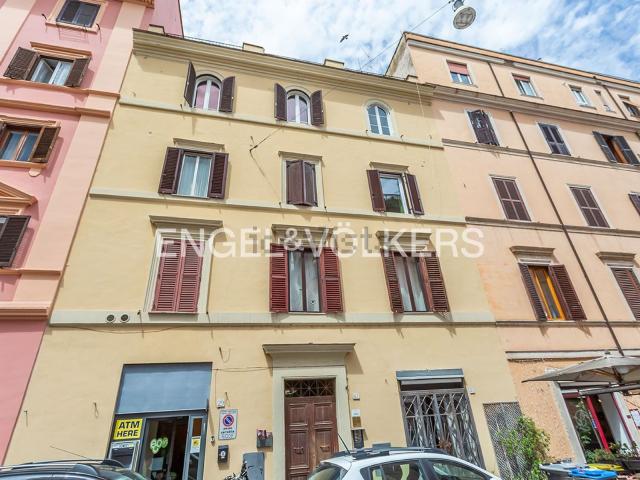 Appartamento in vendita a Celio, Roma