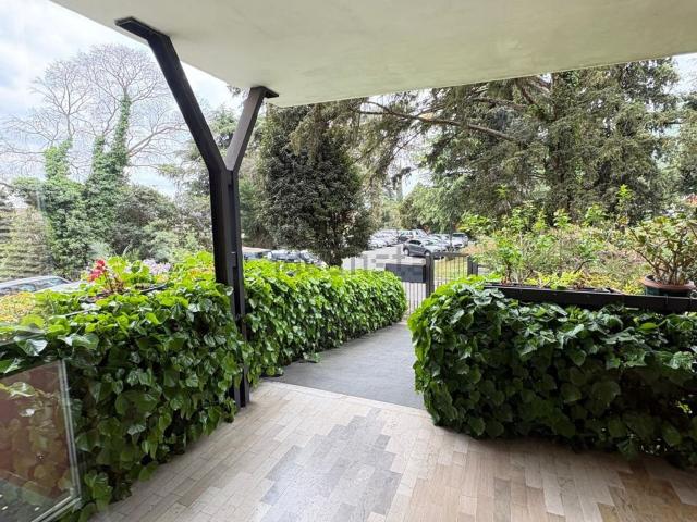 Appartamento in vendita a Comunità Montana Parco Alto Garda bresciano, Gardone Riviera