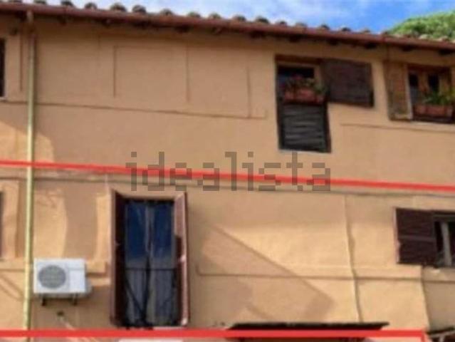 Appartamento in vendita a Ronciglione, Lazio