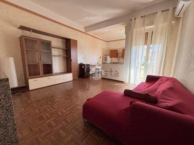 Appartamento in vendita a Calabria, Reggio Calabria