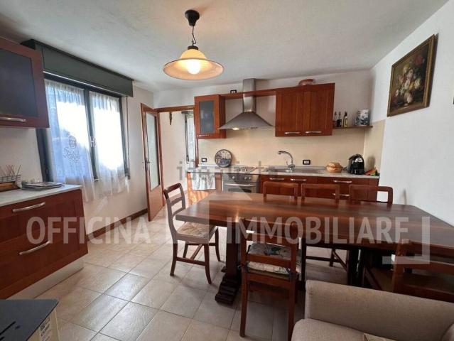 Appartamento in vendita a Forcola, Lombardia