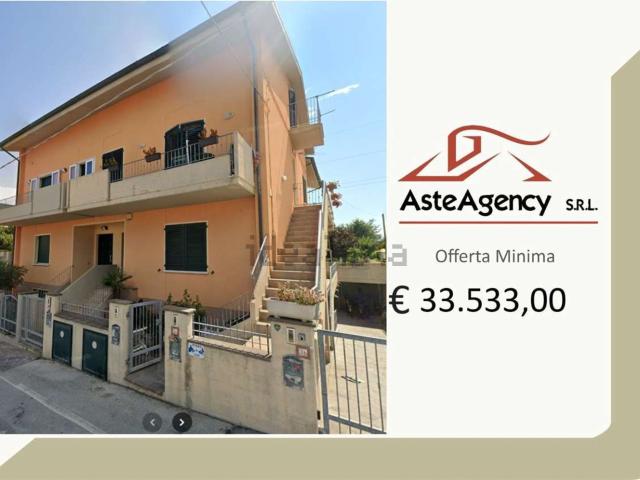 Appartamento in vendita a Baia Metauro, Marche