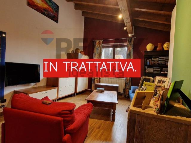 Appartamento in vendita a Besnate, Lombardia