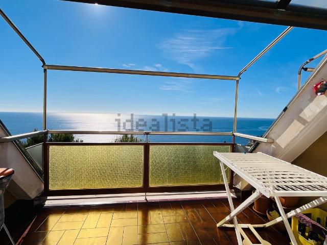 Appartamento in vendita a Poggio di Sanremo, San Remo