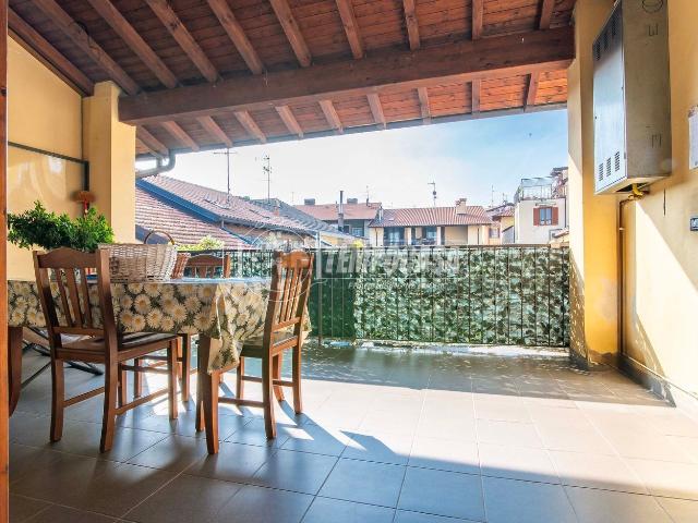 Appartamento in vendita a Guanzate, Como