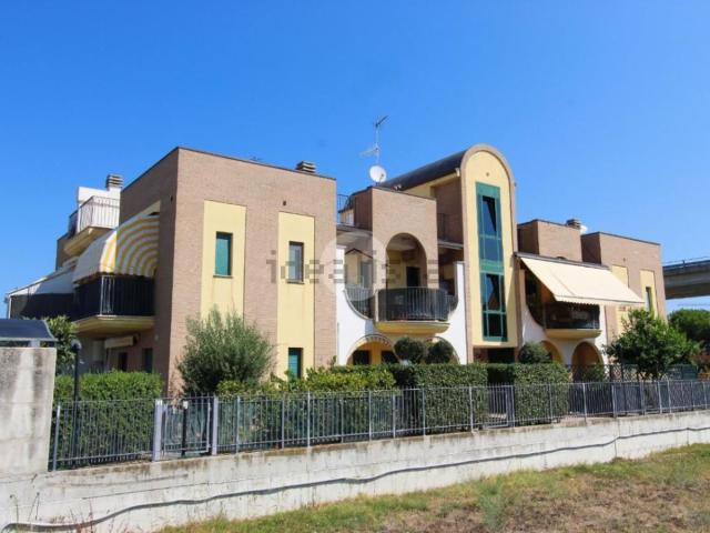 Appartamento in vendita a Ragnola, Marche
