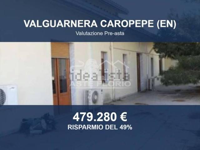 Appartamento in vendita a Valguarnera Caropepe, Enna