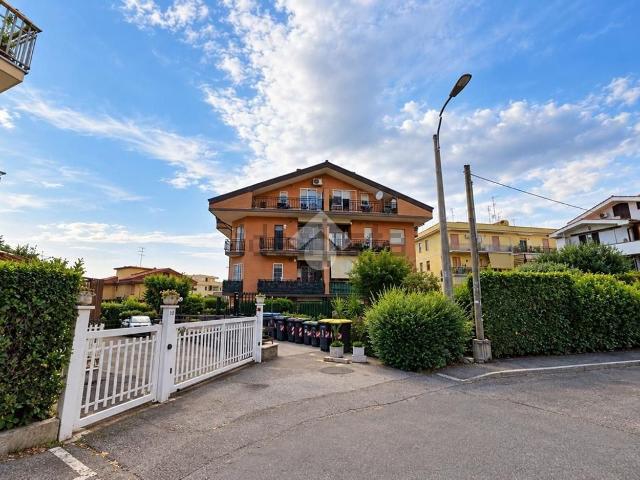 Appartamento in vendita a Poggio delle Mole, Marino