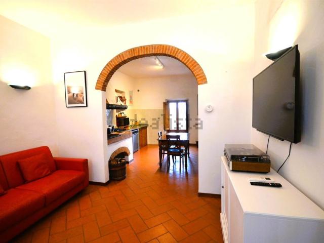 Appartamento in vendita a San Casciano in Val di Pesa, Mercatale Val Di Pesa