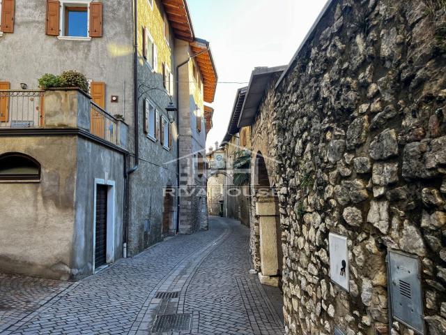 Appartamento in vendita a Comunità Alto Garda e Ledro, Arco