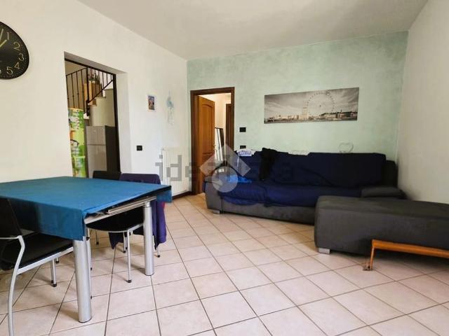 Appartamento in vendita a Bagnolo San Vito, Lombardia