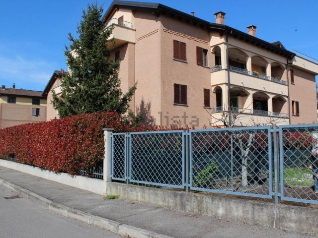 Appartamento in vendita a Bassa, Desio