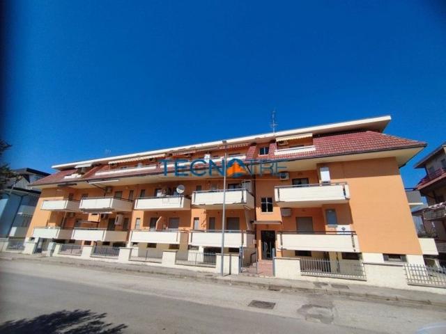 Appartamento in vendita a Martinsicuro, Teramo