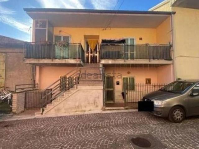Appartamento in vendita a Isernia, Molise