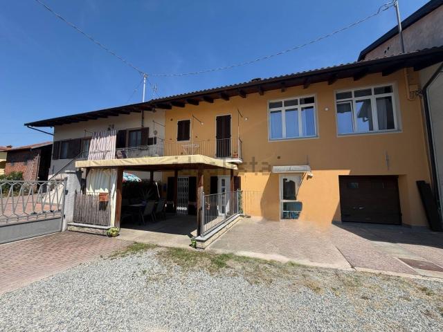 Appartamento in vendita a Verzuolo, Piemonte