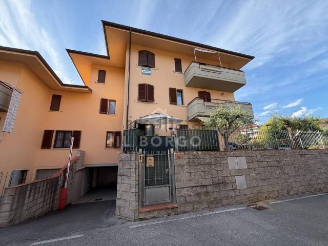 Appartamento in vendita a Uzzano, Toscana