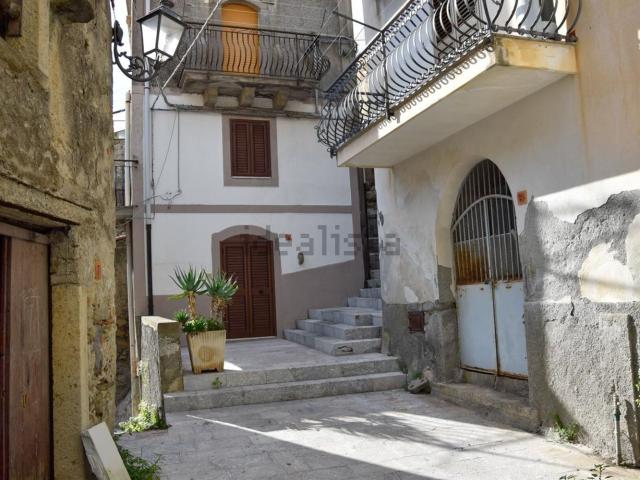 Appartamento in vendita a Gallodoro, Sicilia
