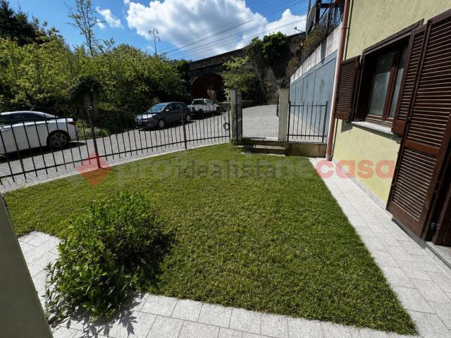 Appartamento in vendita a Serra Riccò, Liguria