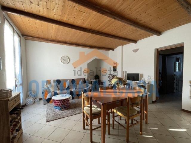 Appartamento in vendita a Calcinato, Lombardia