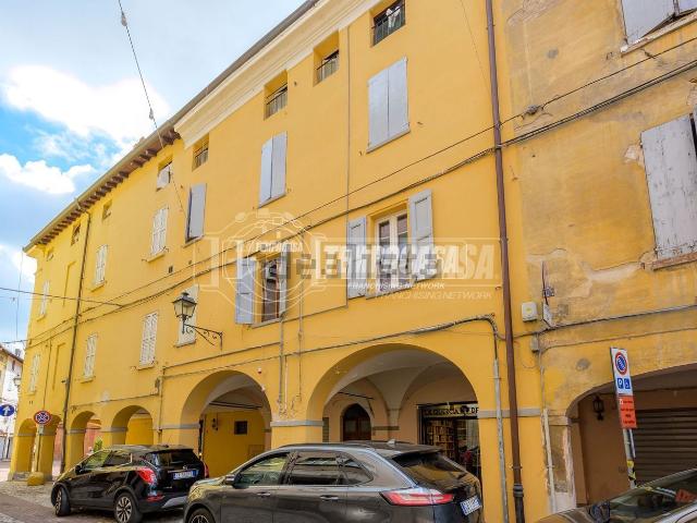 Appartamento in vendita a Unione di comuni Terre di Castelli, Vignola
