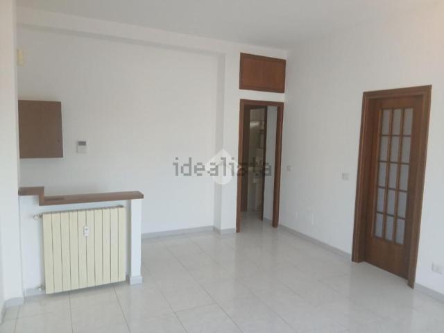 Appartamento in vendita a Valleambrosia, Rozzano