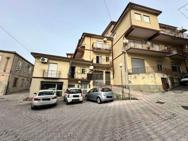 Appartamento in vendita a Sant'angelo Di Brolo, Sicilia