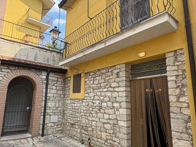 Appartamento in vendita a Pietrelcina, Campania