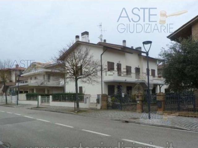 Appartamento in vendita a Ravenna, Reggio Emilia