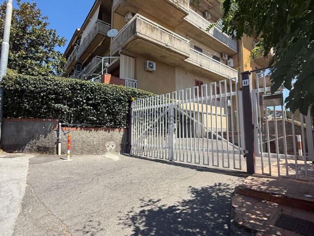 Appartamento in vendita a San Giovanni Galermo-Trappeto-Cibali, Catania