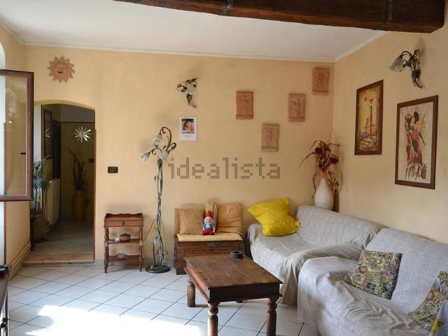 Appartamento in vendita a Baiardo, Liguria