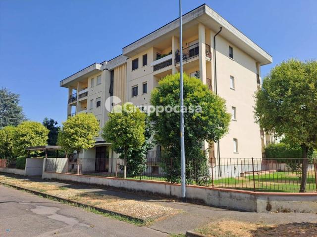 Appartamento in vendita a Corbetta, Milano