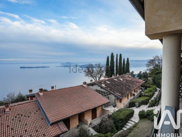 Appartamento in vendita a Comunità Montana Parco Alto Garda bresciano, Gardone Riviera