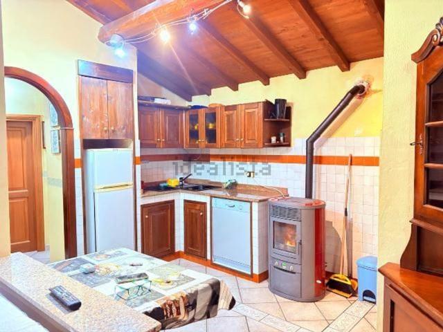 Appartamento in vendita a Canepina, Lazio